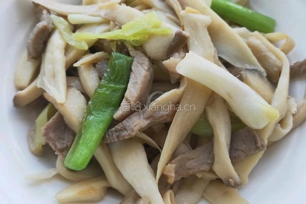 杏鲍菇炒肉的做法图解9