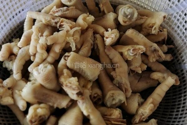 酸辣鸡爪的做法图解5