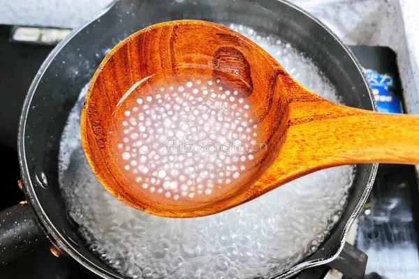 西米芒果冰沙的做法图解3
