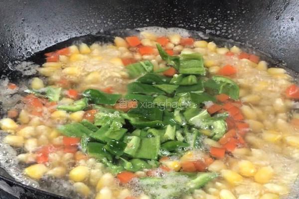 肉末辣炒玉米粒的做法图解7