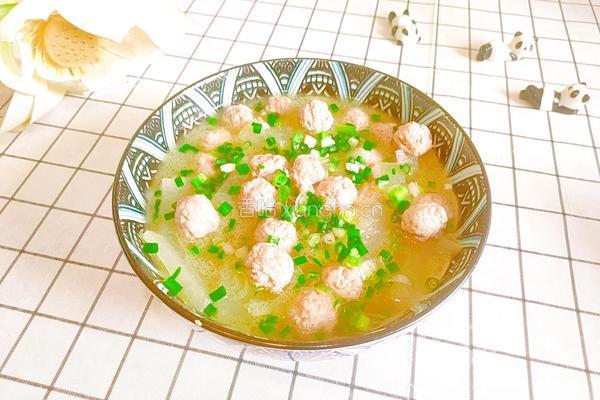 冬瓜肉丸汤的做法图解1