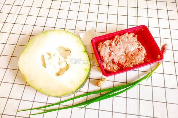 冬瓜肉丸汤的做法图解2
