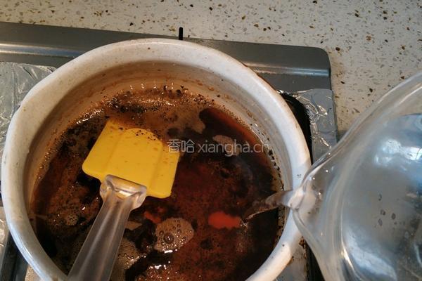 懒人自制焦糖奶茶的做法图解6