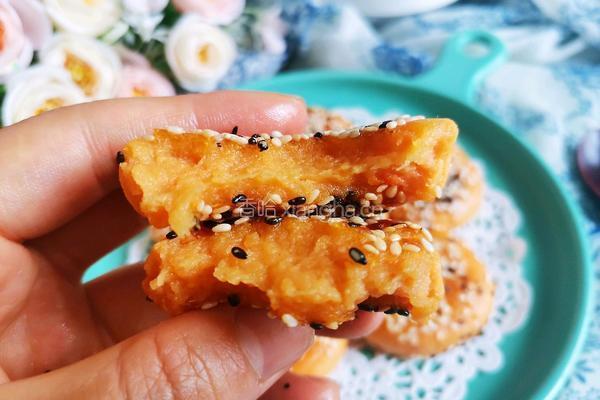 红薯芝麻饼的做法图解11