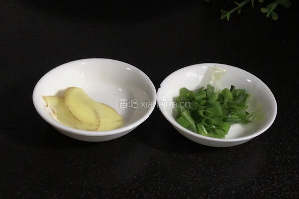 皮蛋豆腐汤的做法图解5