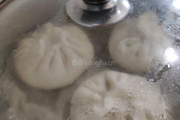 韭菜鸡蛋馅包子的做法图解5