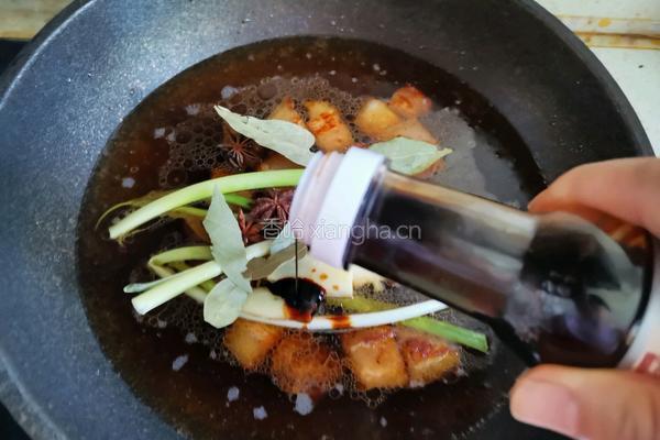 五花肉焖小土豆的做法图解11