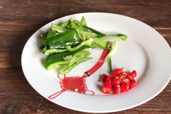 肉末鱼香茄子盖饭的做法图解6