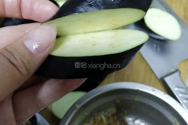 炸茄盒的做法图解3