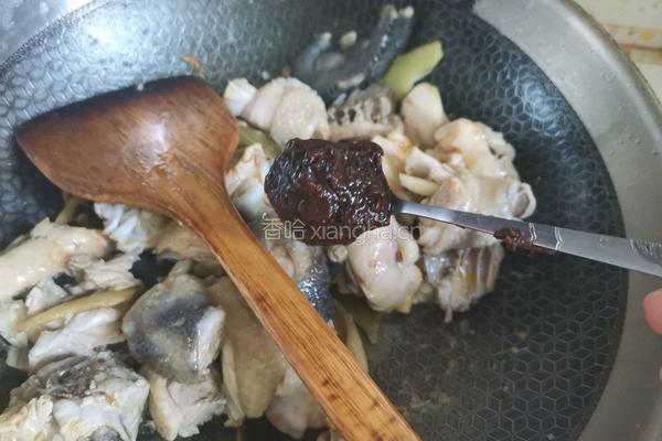 黄豆酱焖鸡肉的做法图解5