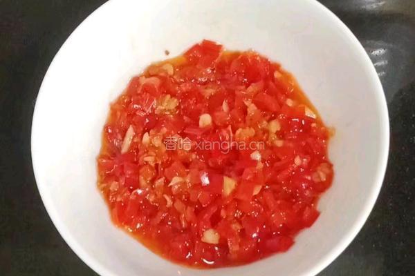剁椒蒸鱼腩的做法图解7