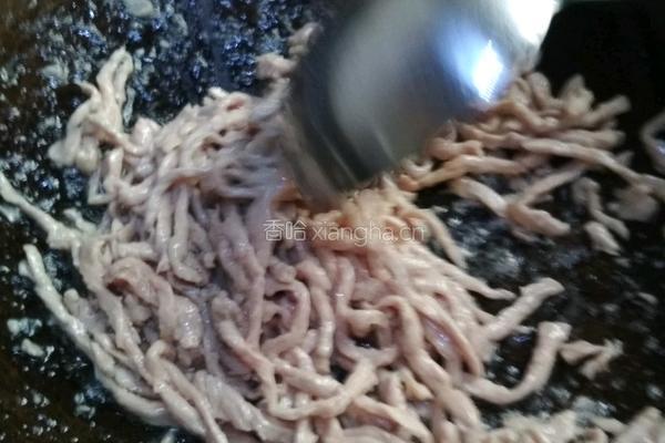 酸菜炒肉丝的做法图解7