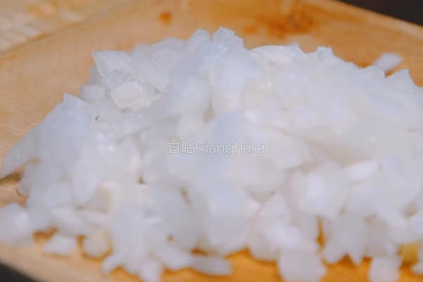 老底子香菇牛肉酱的做法图解4