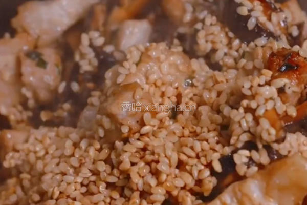 咸蛋黄香菇牛肉粽的做法图解6