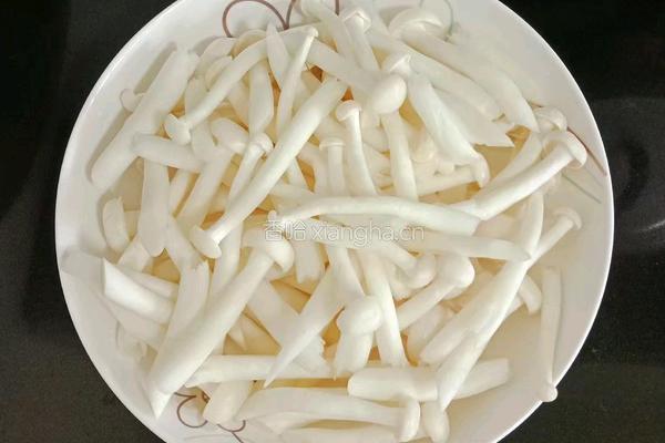 丝瓜菌菇蛋花汤的做法图解6