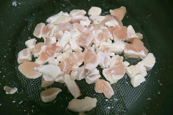 杏鲍菇炒肉的做法图解2