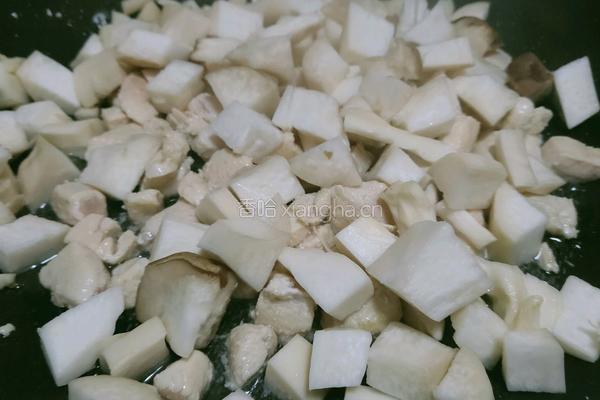 杏鲍菇炒肉的做法图解4