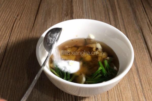 凉拌绿豆芽的做法图解4
