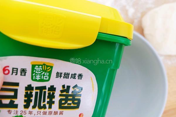 酱香小花卷的做法图解7