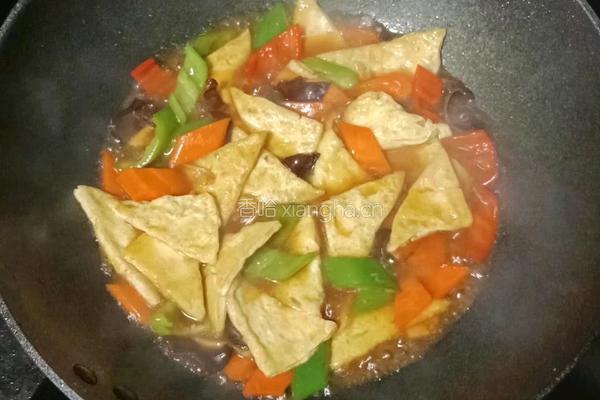 杂蔬炒豆腐的做法图解11