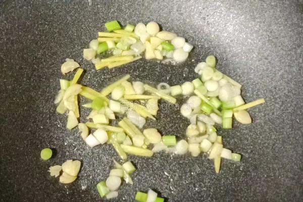 鸡丁炒毛豆米的做法图解12