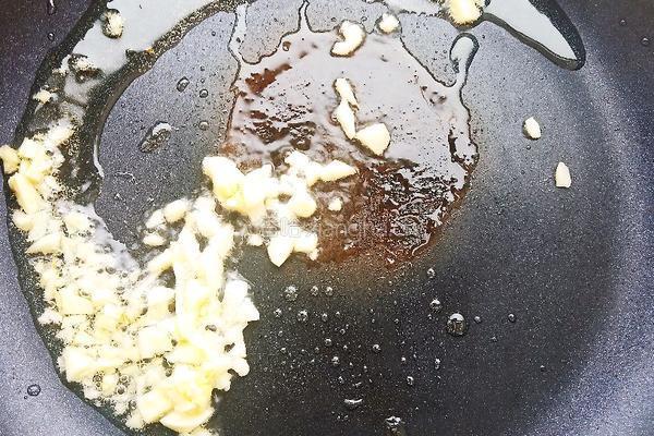 培根炒秋葵的做法图解7