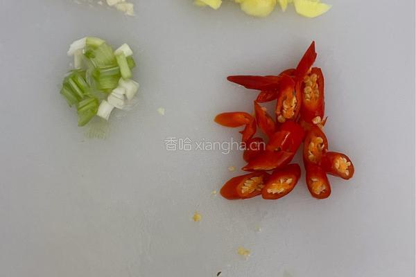 虾仁豆腐煲的做法图解4