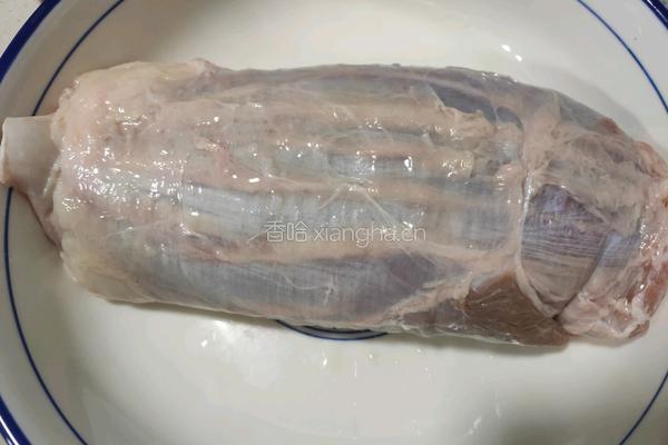 卤牛肉的做法图解1