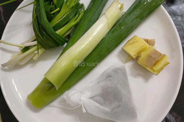 卤牛肉的做法图解4