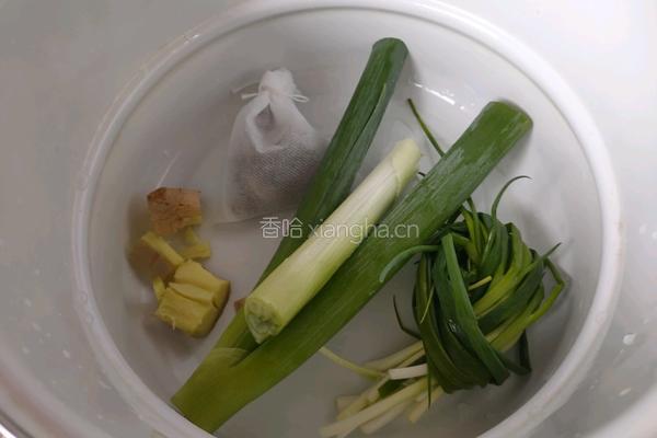 卤牛肉的做法图解5