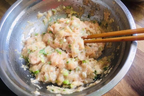 清汤鸡肉馄饨的做法图解4