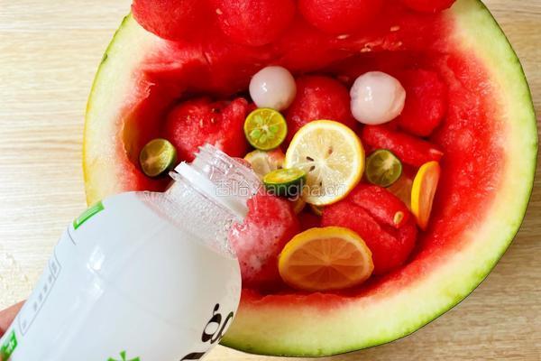 夏日西瓜气泡桶的做法图解8