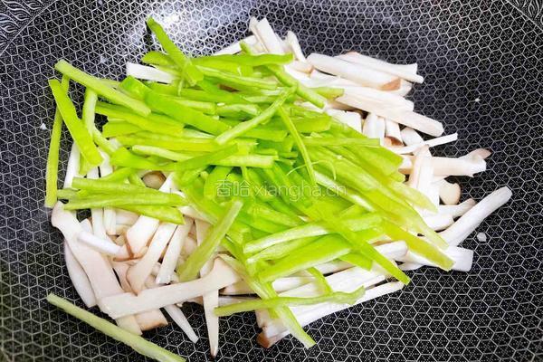 青椒炒杏鲍菇的做法图解5