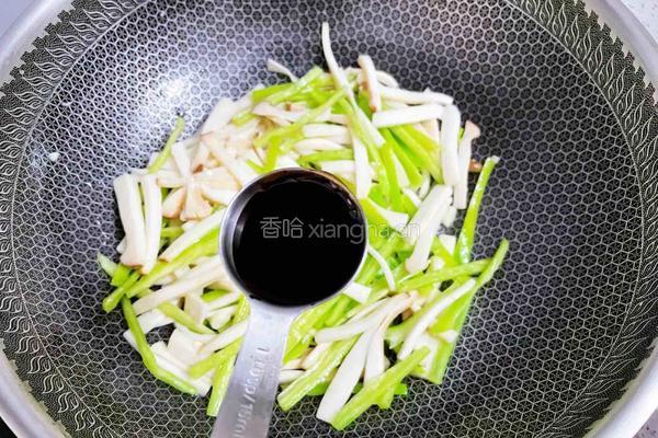 青椒炒杏鲍菇的做法图解7