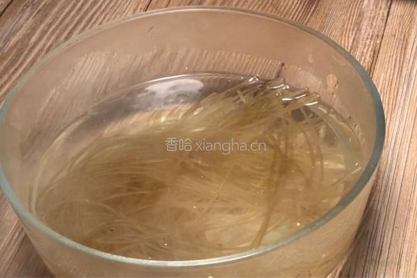 酸辣粉丝的做法图解2