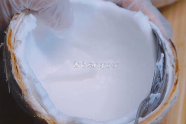 椰香牛排骨汤的做法图解3