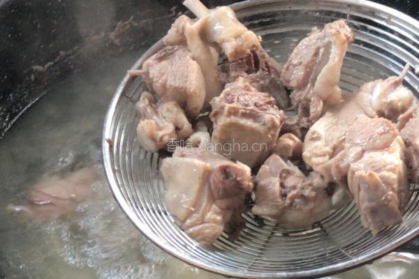 土豆烧鸭腿肉的做法图解6