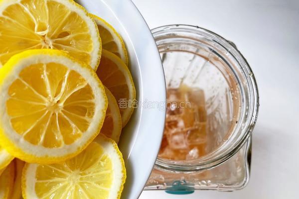 荔枝柠檬茶饮的做法图解12