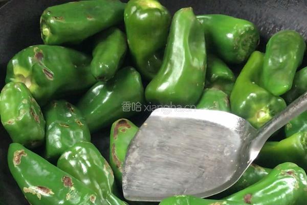 蒜爆青椒的做法图解6