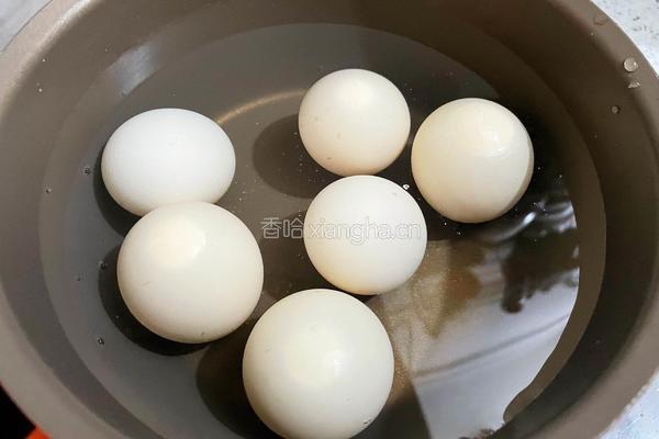 凉拌鸡蛋的做法图解2