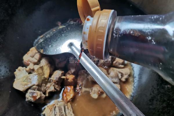 土豆炖鸭腿的做法图解8