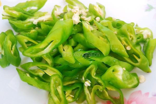 祖传下饭菜之小炒熟牛肉的做法图解3