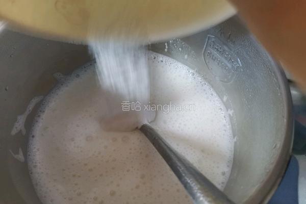 双色青提果冻杯的做法图解2