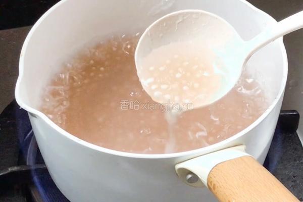 鸡蛋木瓜西米露的做法图解3