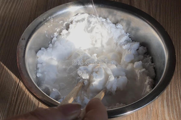韭菜鸡蛋水晶饺的做法图解12