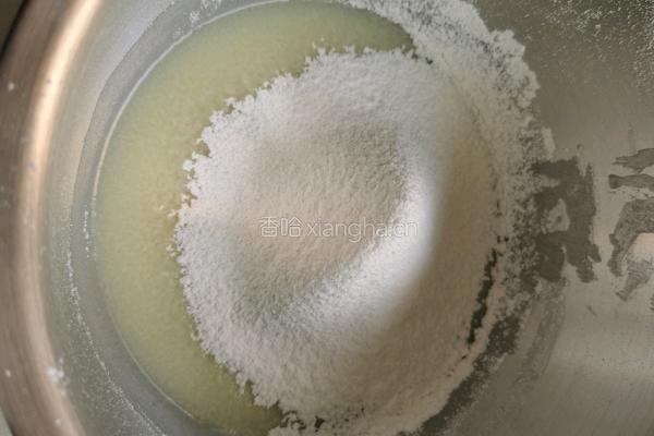 戚风蛋糕的做法图解6