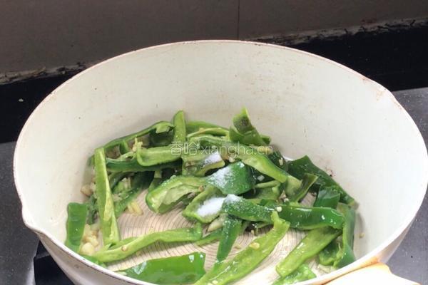 青椒炒豆腐的做法图解11
