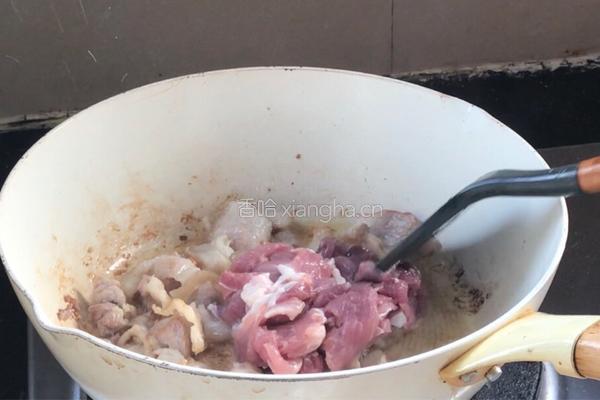 茄子炒五花肉的做法图解7
