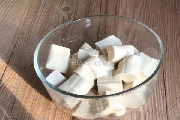 醋溜豆腐的做法图解1