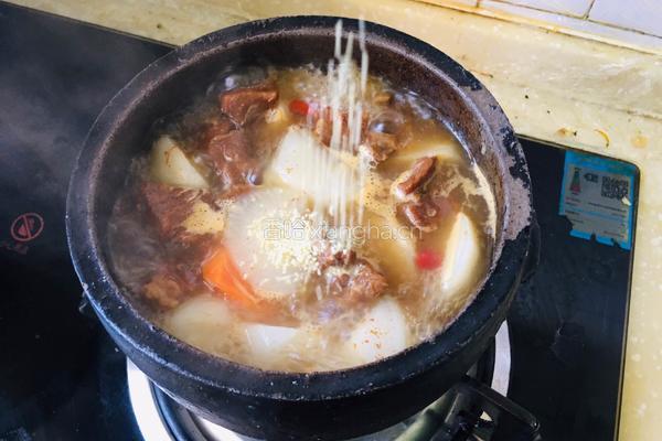 砂锅红烧牛腩炖萝卜的做法图解10